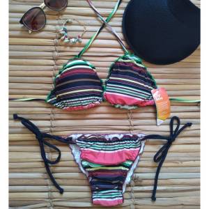 Biquni Empina Bumbum