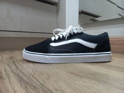Tnis Vans