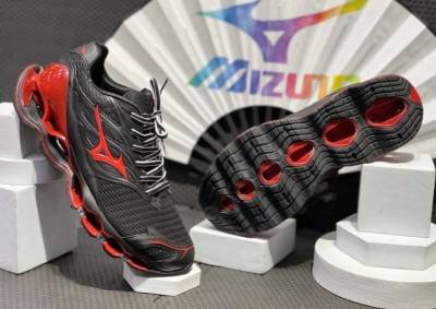 Lanamento Mizuno Prophecy 11s