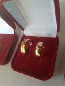 Par De Alianas Banhadas A Ouro 18k