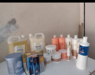 Painel Salo De Beleza E Kit Completo Wella