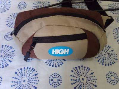 Pochete High Original (nova)