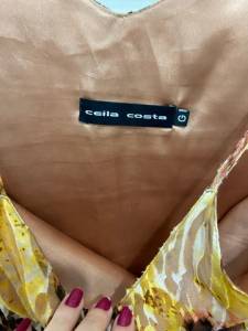 Regata Social De Ona Com Detalhes Em Amarelo E Rosa