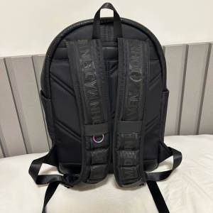 Mochila John John