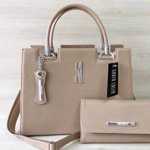 Bolsa Santa Lolla