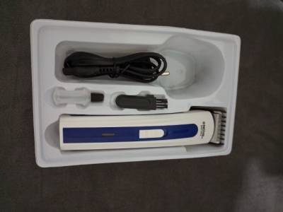 Mquina De Cortar Cabelo Eltrica E Recarregvel