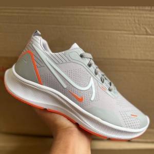 Tenis Nike