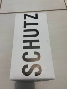 Vendo Sandlia Schtz Novssima Na Caixa. Obs Nunca Usada.