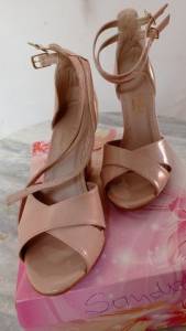 Sandlia 38