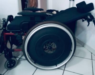 Cadeira De Rodas