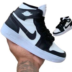 Botinha Infantil Nike Escolar