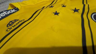Camisa Original Cruzeiro Amarela 2010 Feminina Reebok Tamanho P