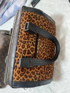 Bolsa Schutz Falsificada