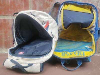 Duas Super Mochilas Seleo Brasileira Da Nike E Da Bmw.