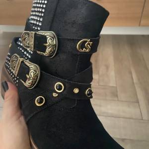 Bota Carmem Steffens