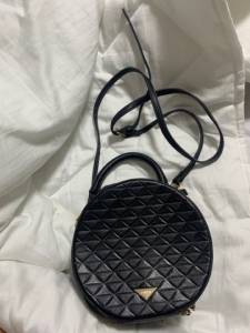 Bolsa Preta Tiracolo