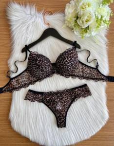 Conjunto Rendado.