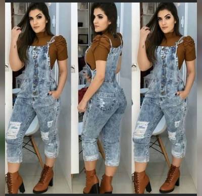 Jardineira Jeans Destroyed Nova