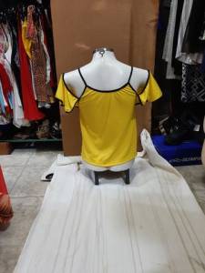 Blusa Em Malha Amarela - Tamanho M