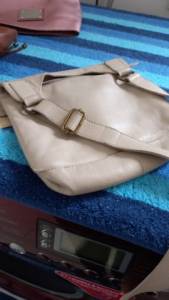 Bolsa Modelo Tiracolo Em Couro Offwhite