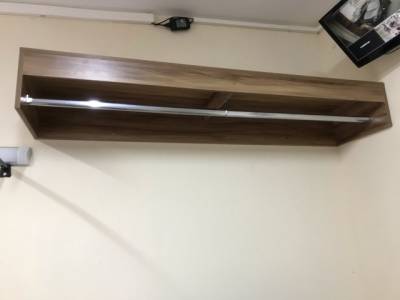 Cabideiro Arara De Parede Com Varo Cromado Reforado