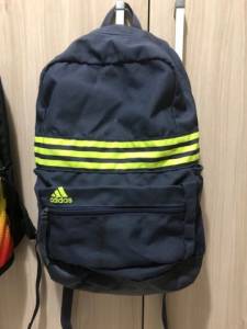 Vendo Mochila Adidas/bilabong