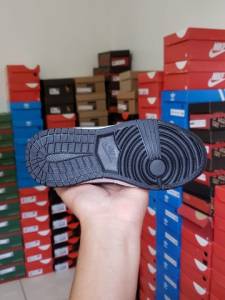 Tnis Nike Air Jordan Infantil