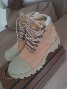 Bota  Caterpillar Coturno