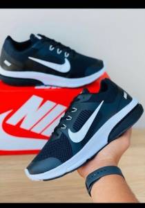 Tnis Nike