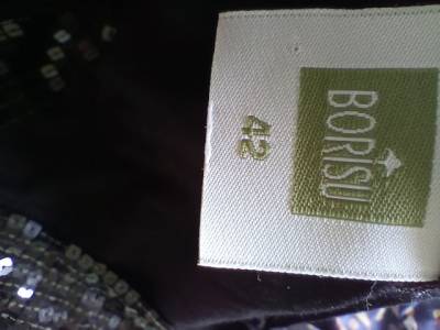 Vestido Em Malha Com Detalhes Em Paets