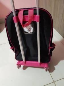 Mochila Escolar Com Rodinha Monsters High