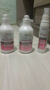 Produto De Cabelo E Pele
