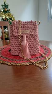 Clutch Em Fio De Malha.