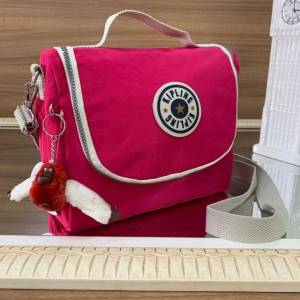 Lancheira Kipling