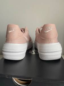 Tenis Nike Air Force 1 Plataforma