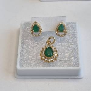 Conjunto Pingente E Brincos Semijia Com Esmeralda E Zirconia