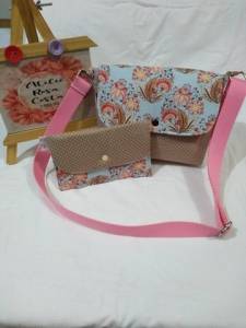 Kit Bolsa Transversal Compre O Kit  Ganha Um Brinde Especial