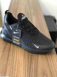 Nike Air Max 270
