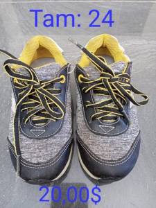 Sapatos Infantis Em Perfeito Estado