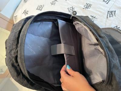 Mochila Transversal Alinet Preta
