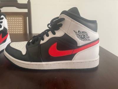 Tnis Nike Air Jordan 1 Mid Tamanho 42