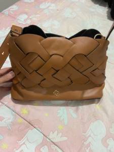 Vendo Bolsa Da Capodarte Original Nova Usada Duas Vezes