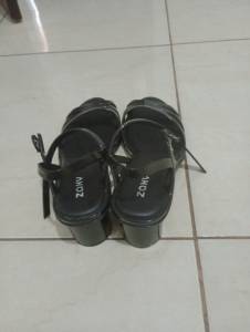 2 Pares De Sandlias Nmero 38