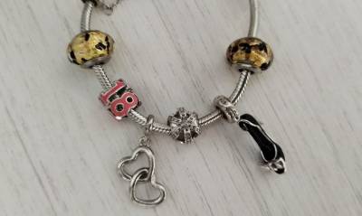 Promoo Pulseira Life Da Vivara Com 6 Berloques Originais