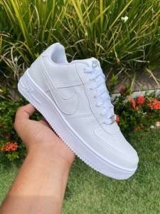 Tnis Nike Air Force