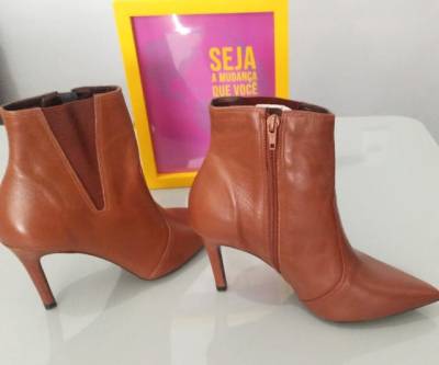 Bota Marca Pisa Leve