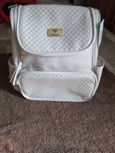 Por  250  -  Mochila Bebs