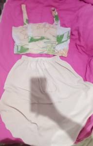 Conjunto Croped Com Saia.