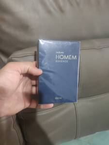 Kit 3 Unidades Natura Homem Essence + 2 Desodorante  br