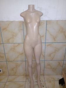 Manequim Feminino 250$ (aceito Carto)